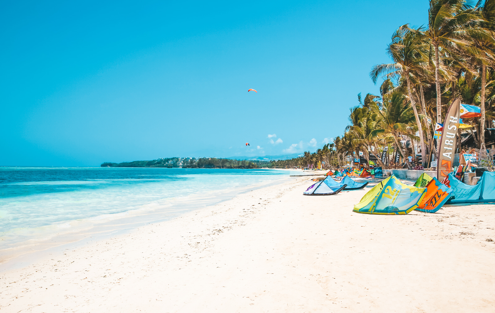 Kitesurfing on Bulabog Beach, Boracay